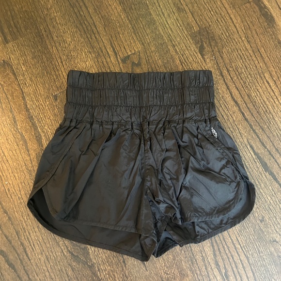 Free People high waisted shorts size small - Picture 1 of 3